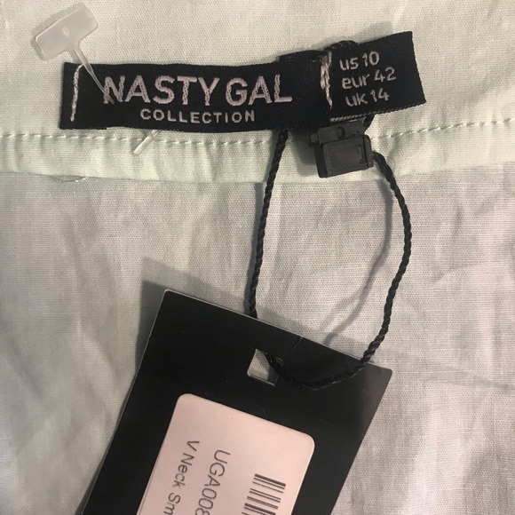 NWT - V-Neck Smock Skater Dress - Green - Size 10 - Picture 6 of 7